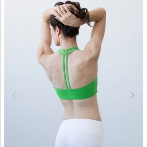 Montiel Teardrop Sports Bra in Spring Green size S